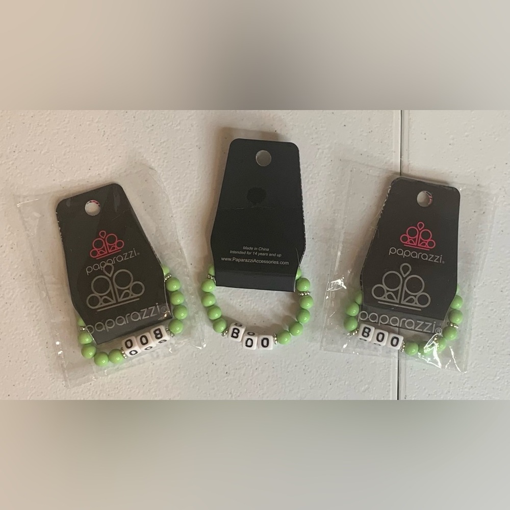 Paparazzi Kids Halloween stretch bracelets in green, black, & purple—lot of 7